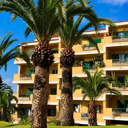 Greenday - With Pool In La Quinta Apartment *